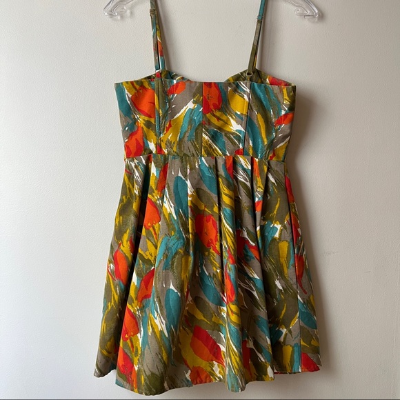 BB Dakota Art print dress with adjustable straps - Picture 7 of 11